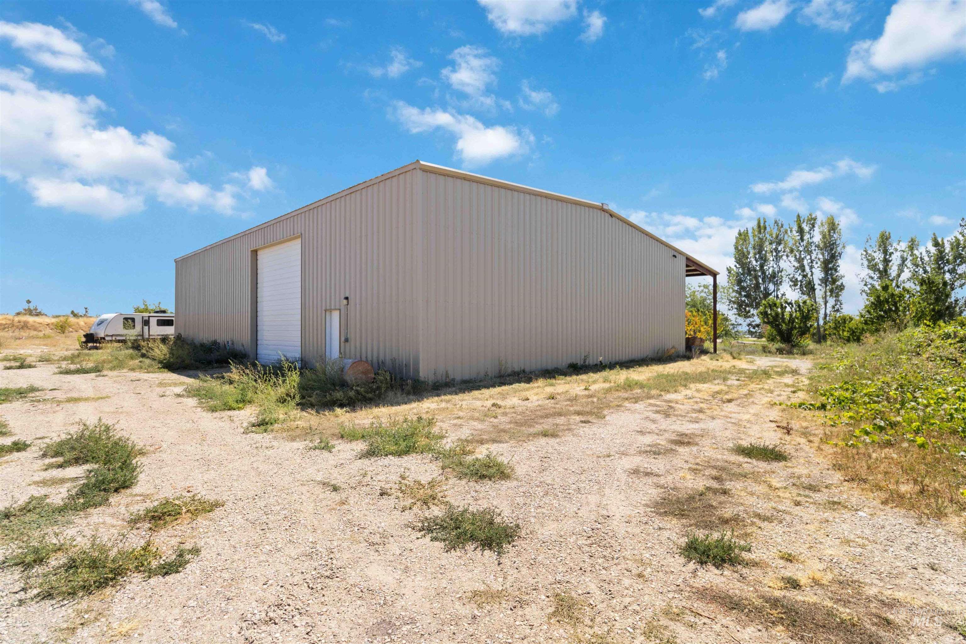 27260 Hop Road Caldwell, ID 83607 - Photo 4 of 21 View of pole building