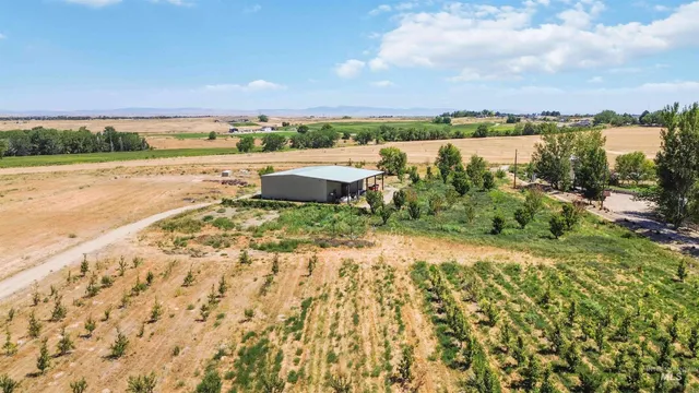 $985,000 | 27260 Hop Road, Caldwell, ID 83607