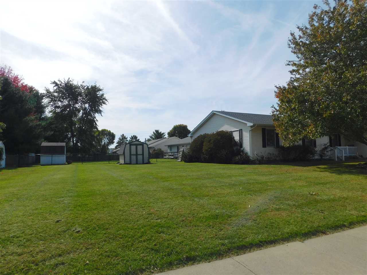 1100 Dani Lane Springfield, IL 62712 - Photo 3 of 3