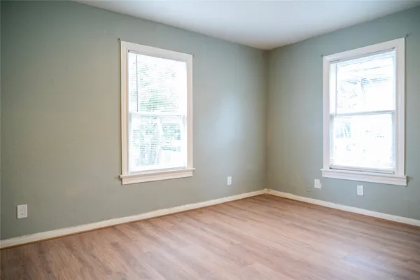 $1,750 | 505 Sikes Street, Houston, TX 77018