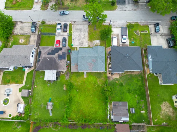 $1,750 | 505 Sikes Street, Houston, TX 77018