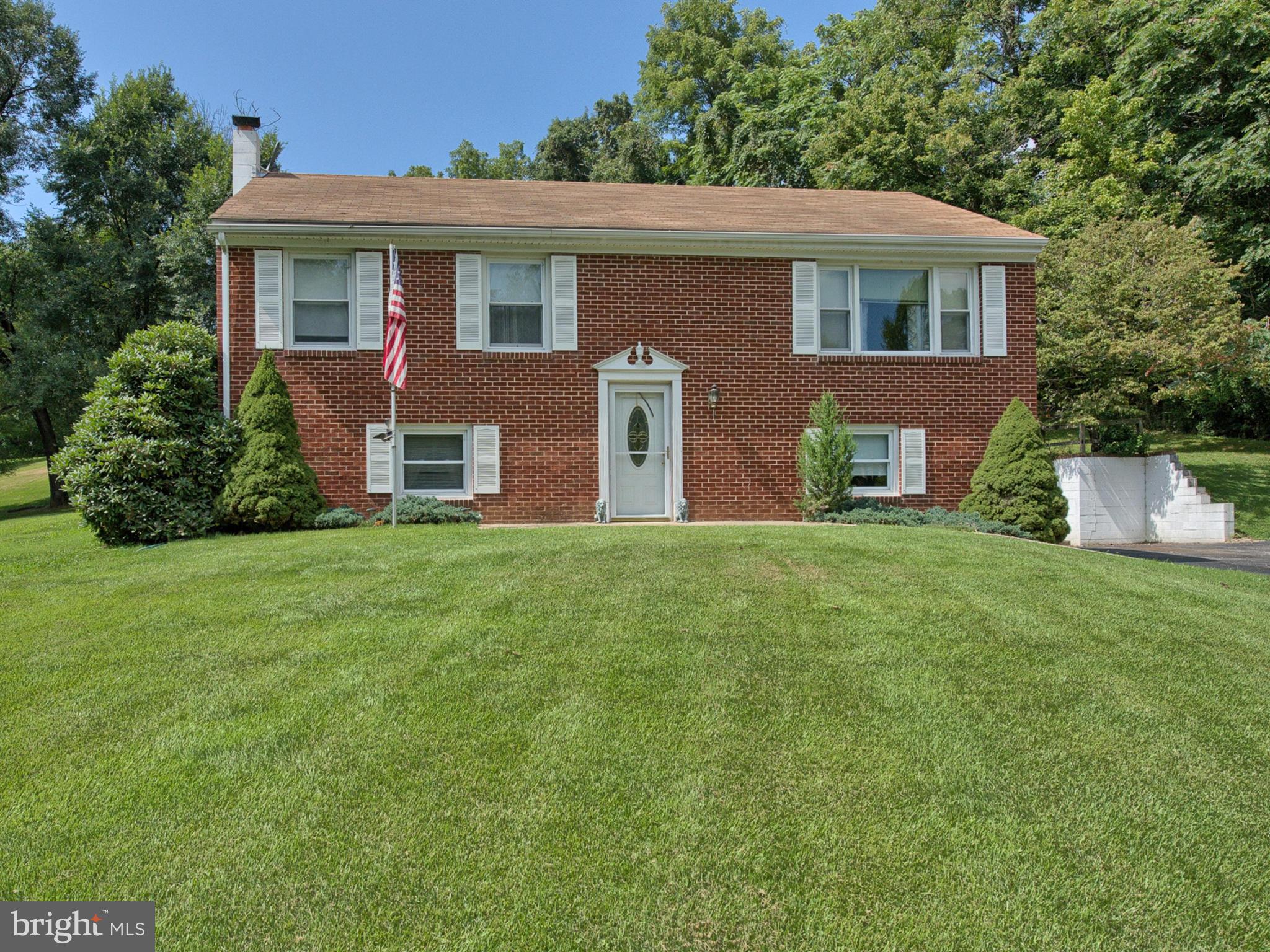 2633 Lander Road Jefferson, MD 21755 - Photo 1 of 29 Exterior (Front)