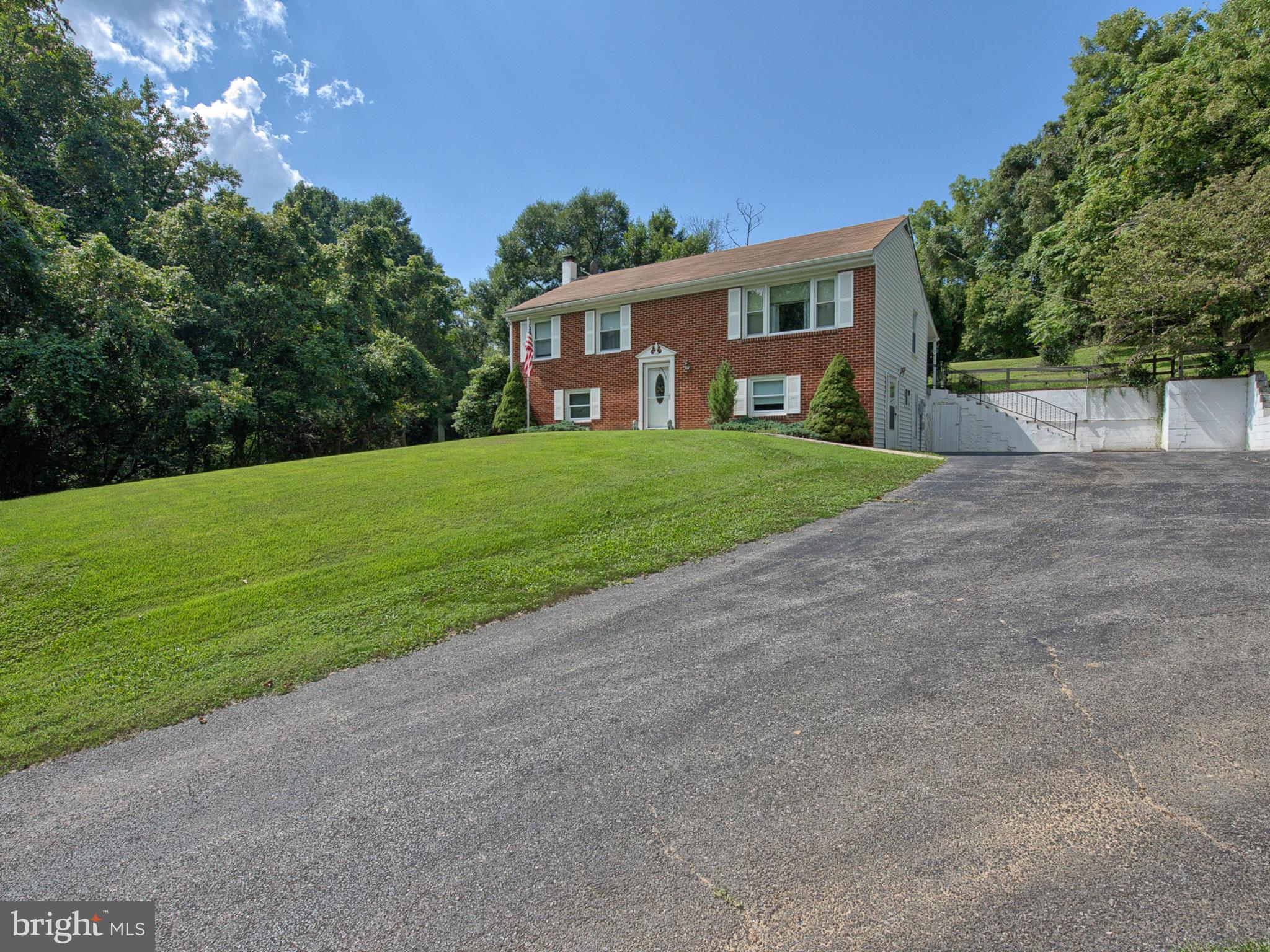 2633 Lander Road Jefferson, MD 21755 - Photo 24 of 29 Exterior (Front)