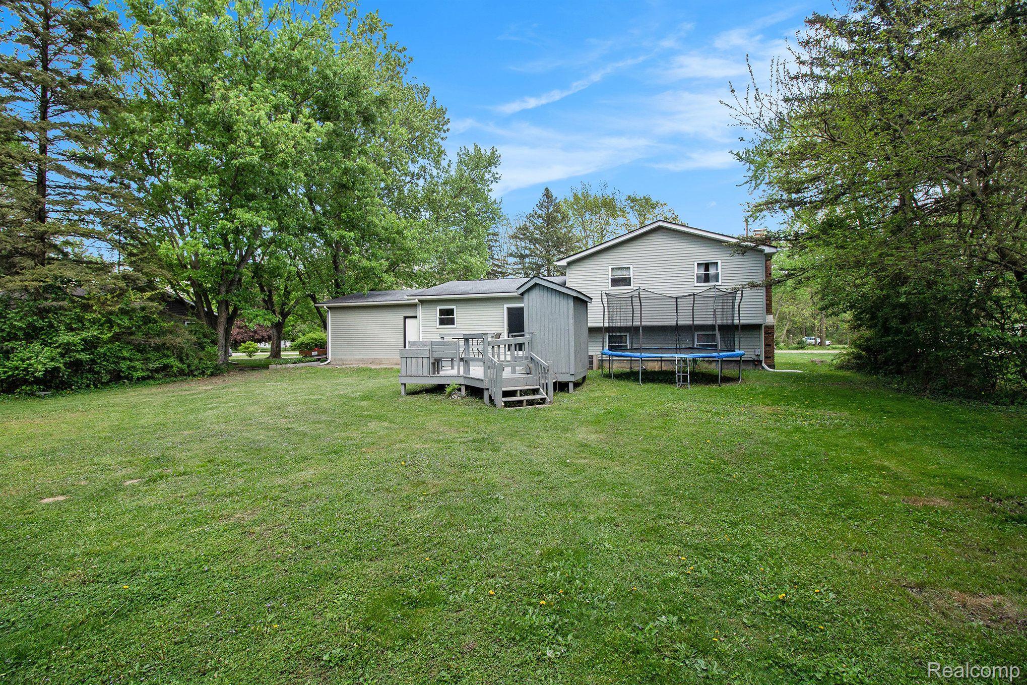 7055 North Center Road Mount Morris, MI 48458 - Photo 23 of 25 Gallery Image 23
