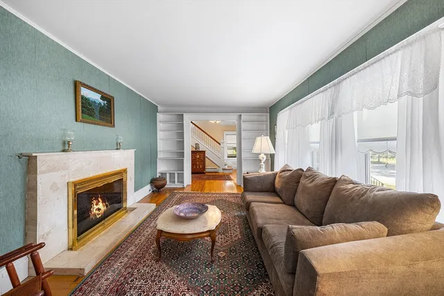 $449,000 | 34 Monroe Avenue, Worcester, MA 01602