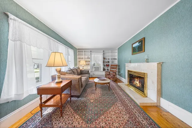 $449,000 | 34 Monroe Avenue, Worcester, MA 01602