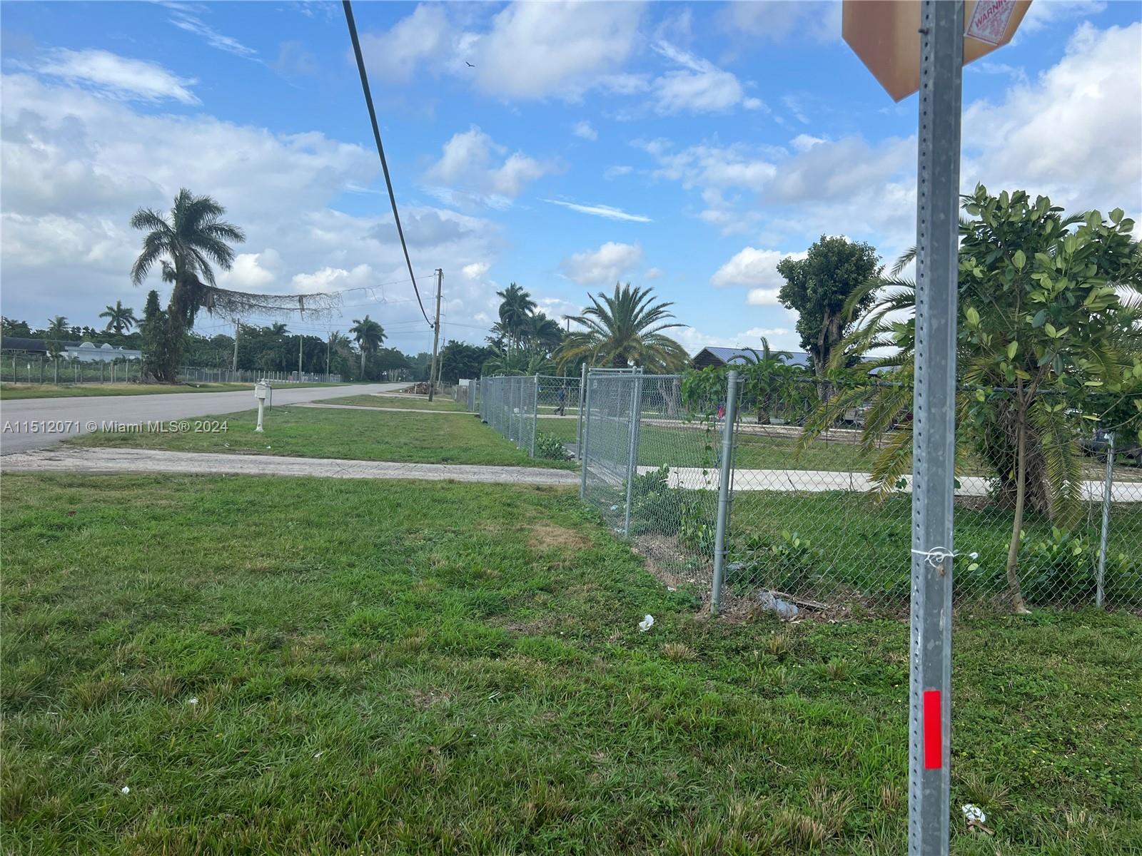 Redlands Homestead, FL 33031 - Photo 11 of 14 a view of a park