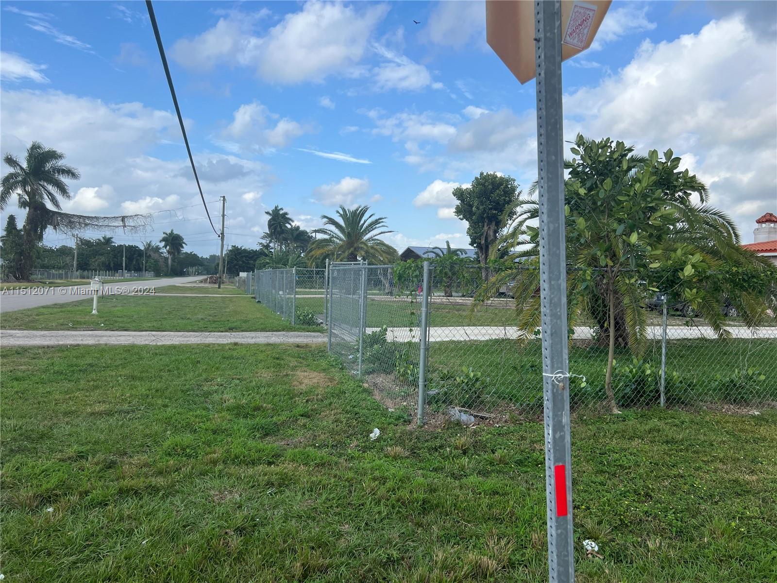 Redlands Homestead, FL 33031 - Photo 12 of 14 a view of a park