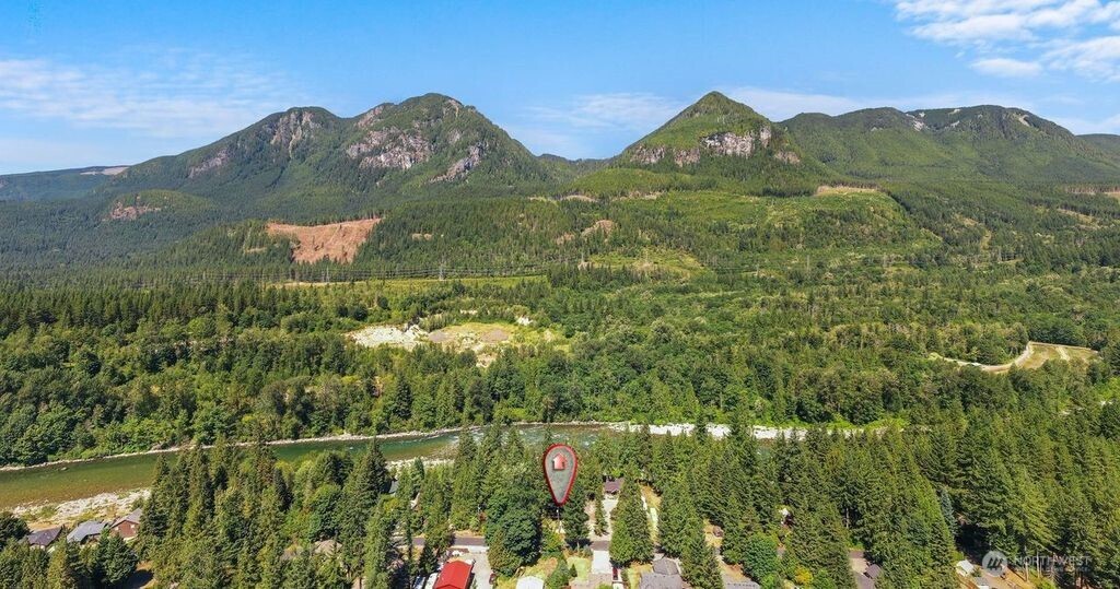 44725 Fir Road Gold Bar, WA 98251 - Photo 3 of 17 a view of lake with mountain