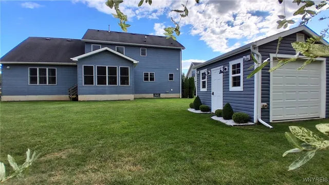 $599,900 | 34 Chicory Lane, Lancaster, NY 14086