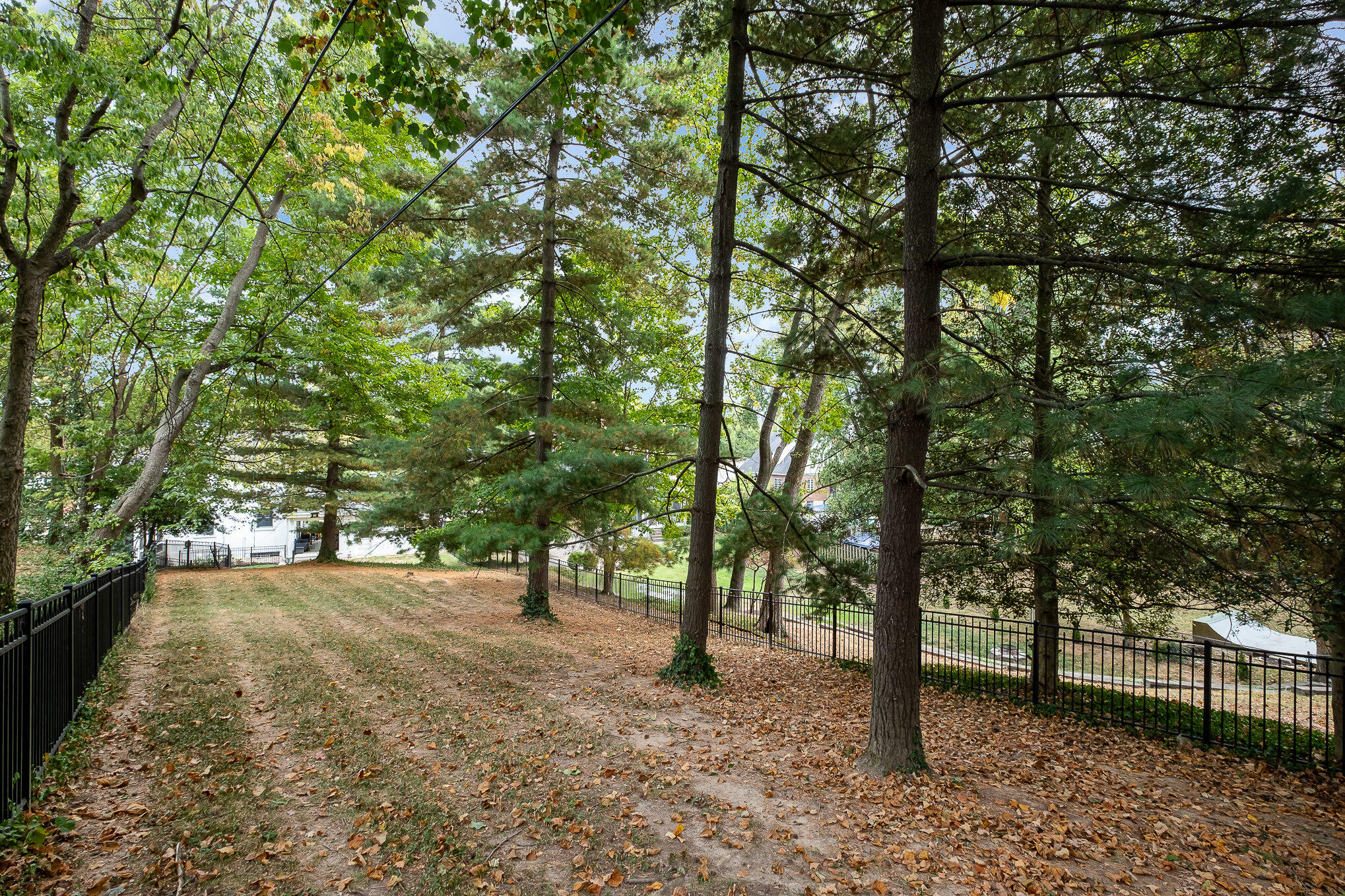 1202 Amsterdam Road Covington, KY 41011 - Photo 11 of 26 Gallery Image 11