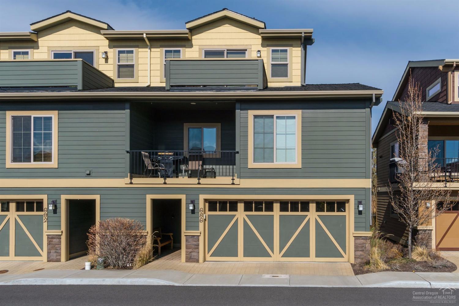 686 Southwest Otter Way Bend, OR 97702 - Photo 2 of 20 Additional Photo