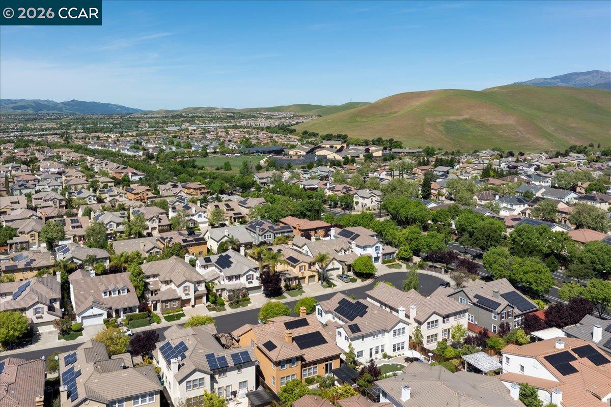 211 Cullens Court San Ramon, CA 94582 - Photo 52 of 56 an aerial view of residential houses with outdoor space