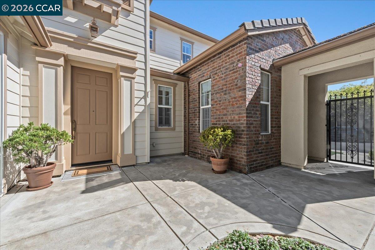 211 Cullens Court San Ramon, CA 94582 - Photo 6 of 56 a view of a house with potted plants