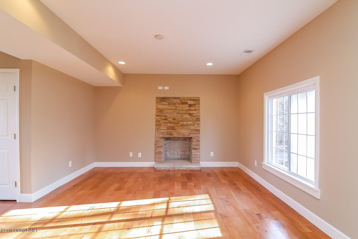 4636 Beaver Road Louisville, KY 40207 - Photo 53 of 73 20160319231627632034000000-o