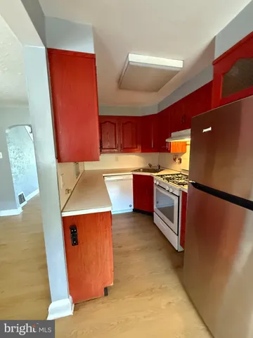 $1,870 | 612 Magnolia Avenue, Glenolden, PA 19036