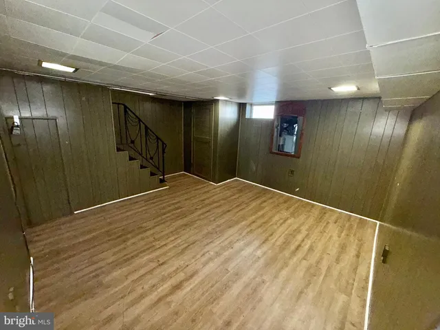 $1,870 | 612 Magnolia Avenue, Glenolden, PA 19036