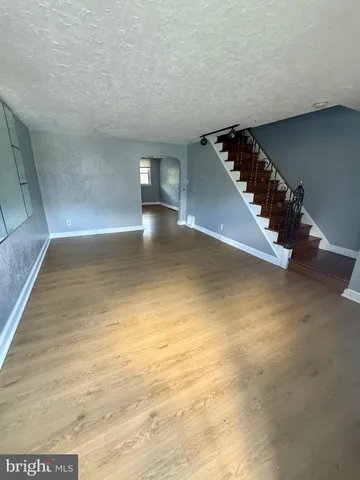 $1,870 | 612 Magnolia Avenue, Glenolden, PA 19036