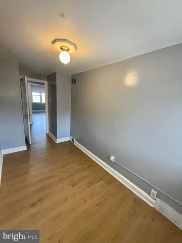 $1,870 | 612 Magnolia Avenue, Glenolden, PA 19036