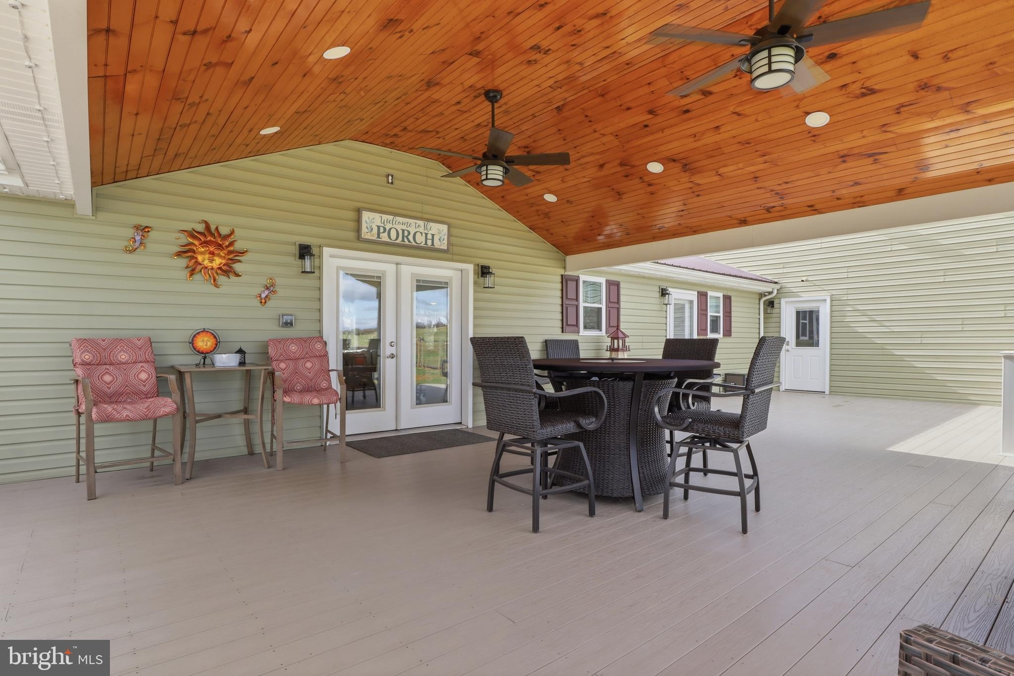1025 White Oak Road Windsor, PA 17366 - Photo 39 of 70 a view of a dining room with furniture and window