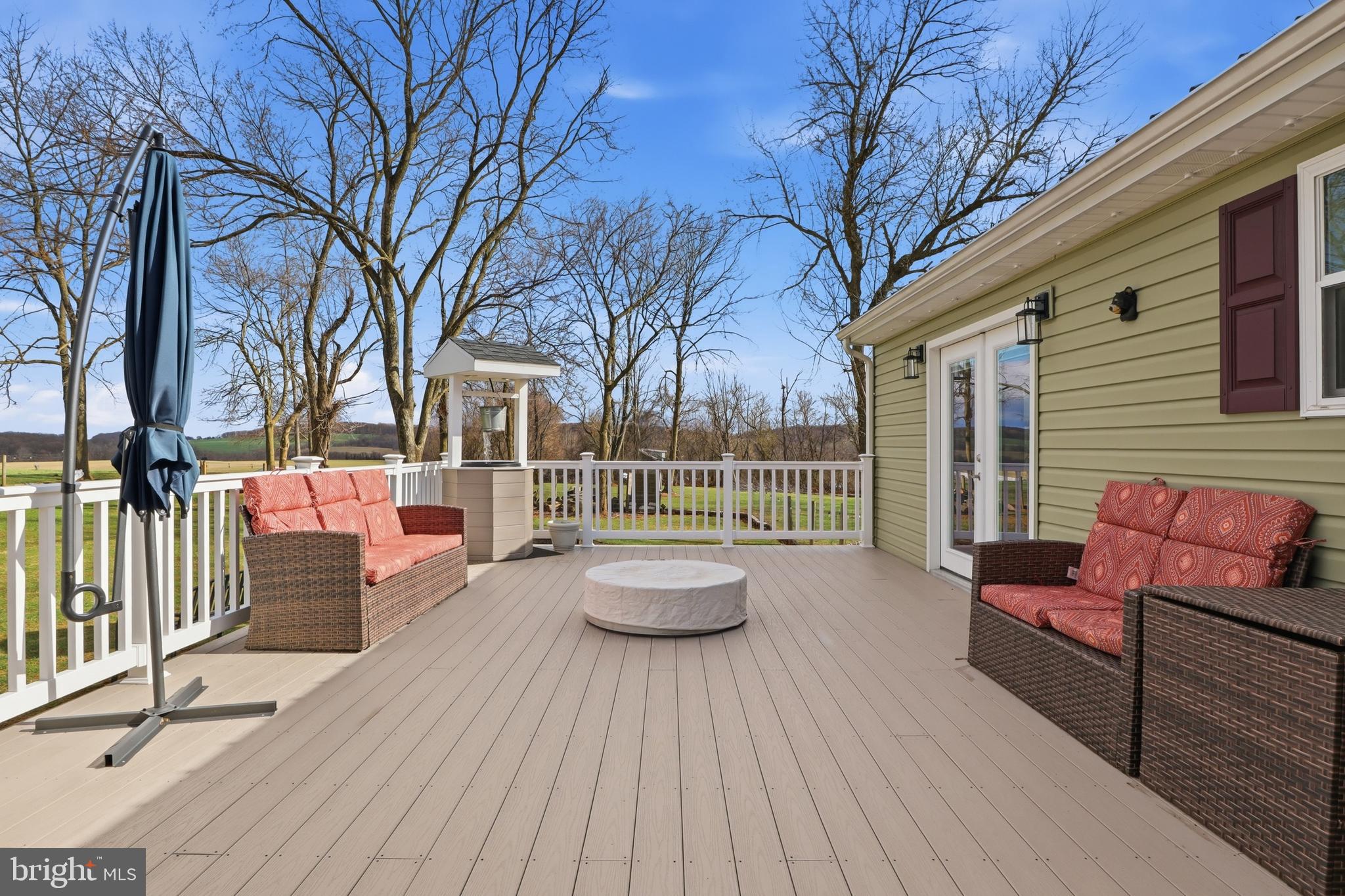 1025 White Oak Road Windsor, PA 17366 - Photo 41 of 70 Open Deck area when you want some sun!!!