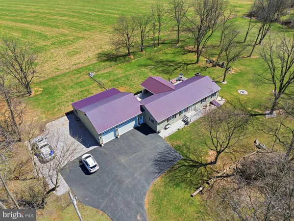 $550,000 | 1025 White Oak Road, Windsor, PA 17366