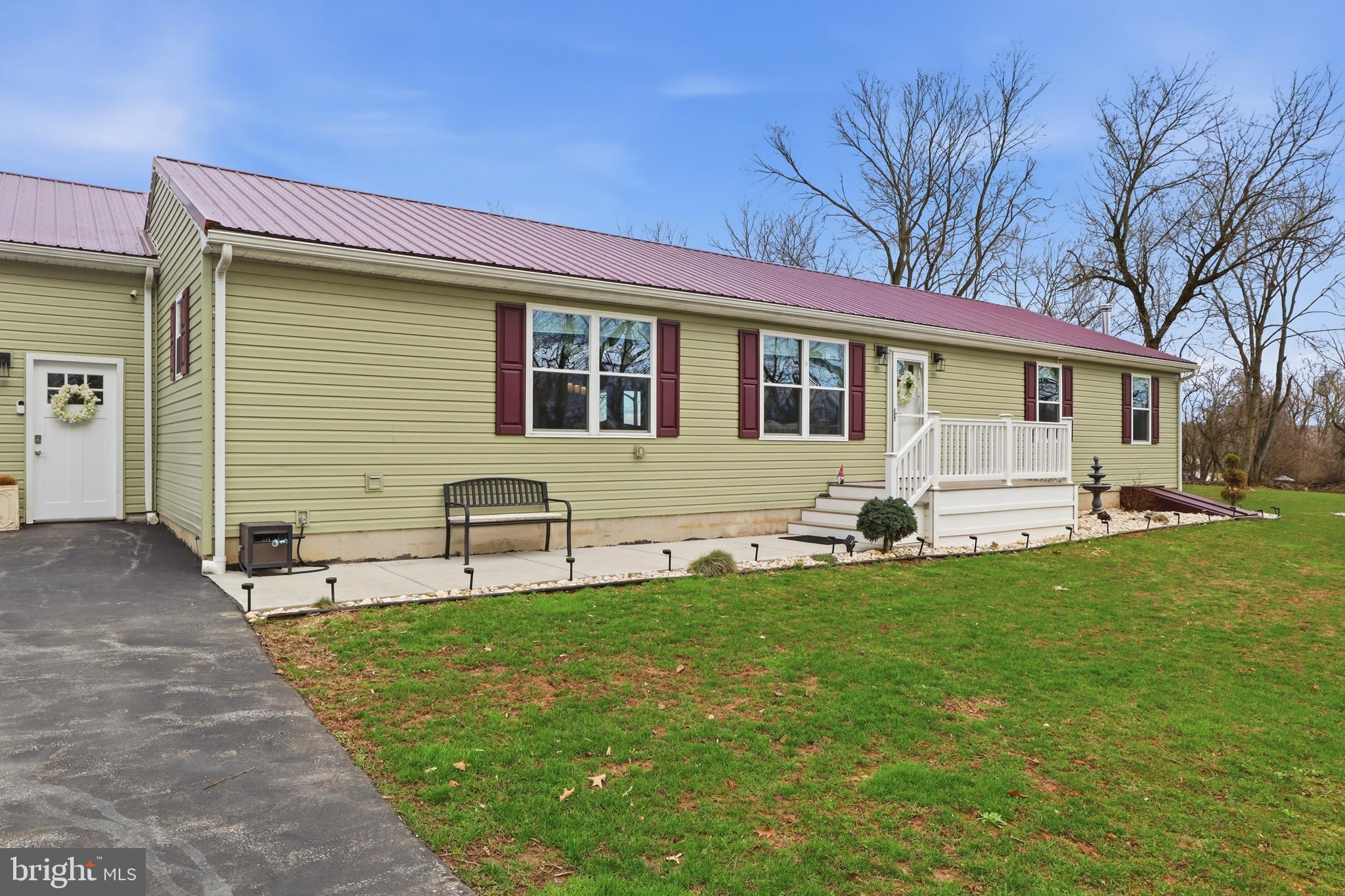 1025 White Oak Road Windsor, PA 17366 - Photo 68 of 70 Front of home