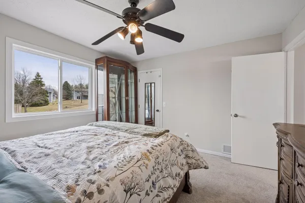 $385,000 | 313 Heights Road Northwest, St. Michael, MN 55376