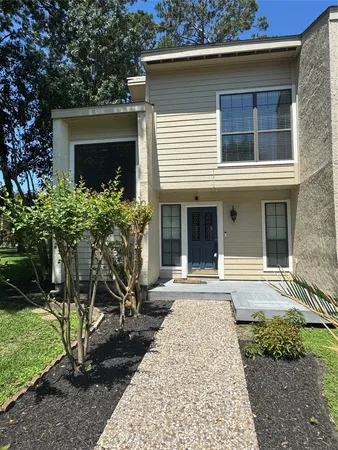 $1,995 | 3935 Knollcrest Drive, Montgomery, TX 77356