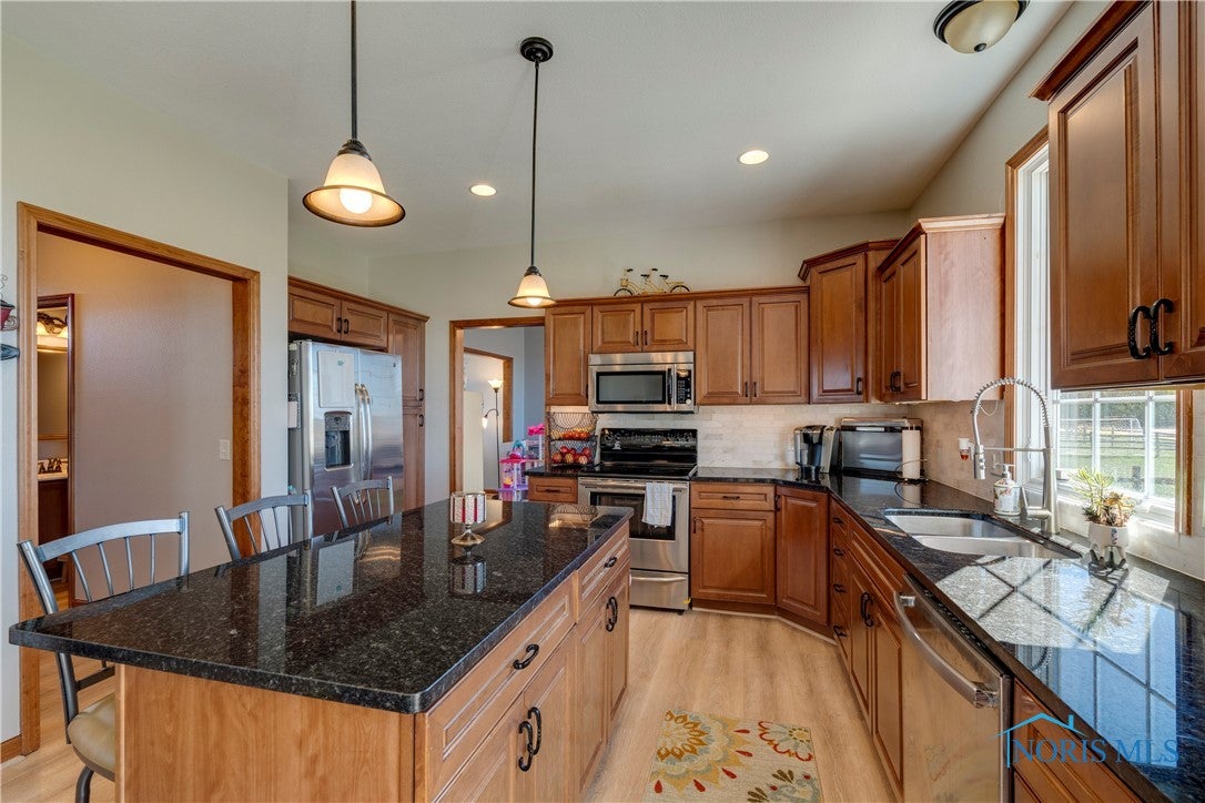 14075 Eckel Junction Road Perrysburg, OH 43551 - Photo 12 of 45 Gallery Image 12