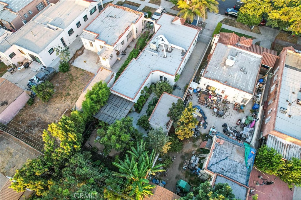 3441 Virginia Road Los Angeles, CA 90016 - Photo 38 of 40 an aerial view of a house with a yard and garden