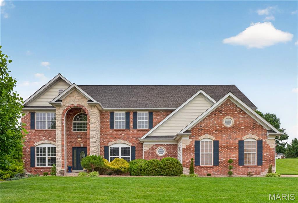 371 Galahad Court Weldon Spring, MO 63304 - Photo 2 of 52