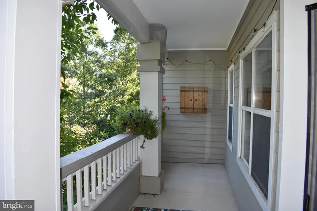 a view of entryway door of the house