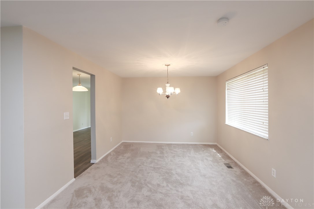 2243 Springmill Road Kettering, OH 45440 - Photo 12 of 30 Gallery Image 12