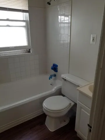 $85,000 | 18761 Kingsville Street, Harper Woods, MI 48225