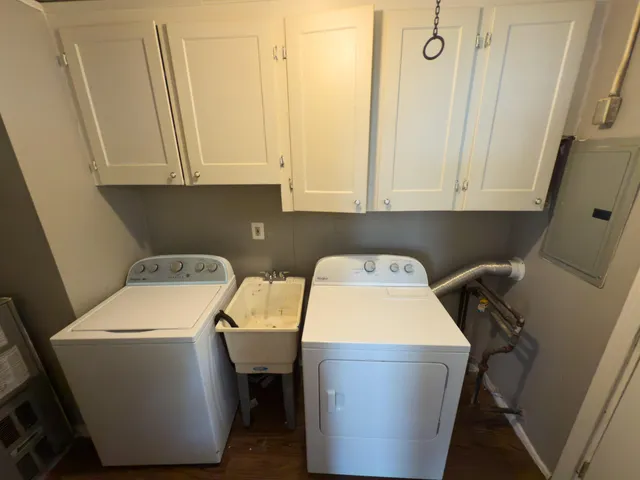 $85,000 | 18761 Kingsville Street, Harper Woods, MI 48225