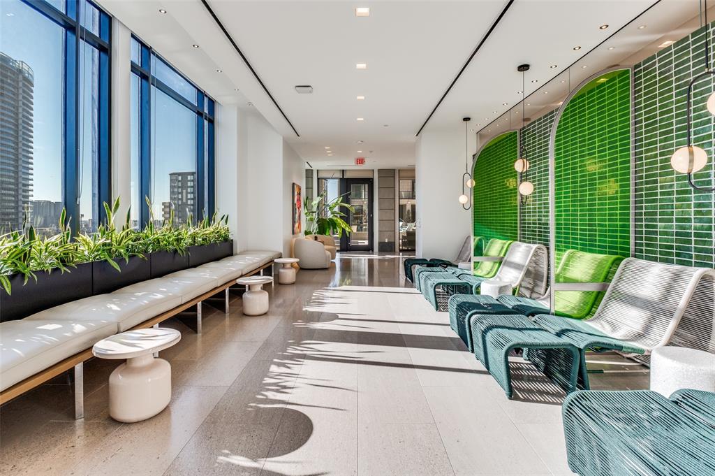 3003 Maple Avenue, Unit 2220 Dallas, TX 75201 - Photo 21 of 40 a building outdoor space with patio furniture and potted plants