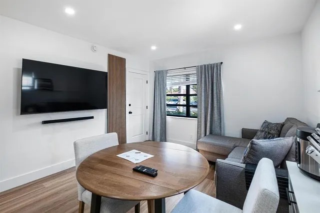 $1,050,000 | 1551 Southeast 23rd Avenue, Pompano Beach, FL 33062