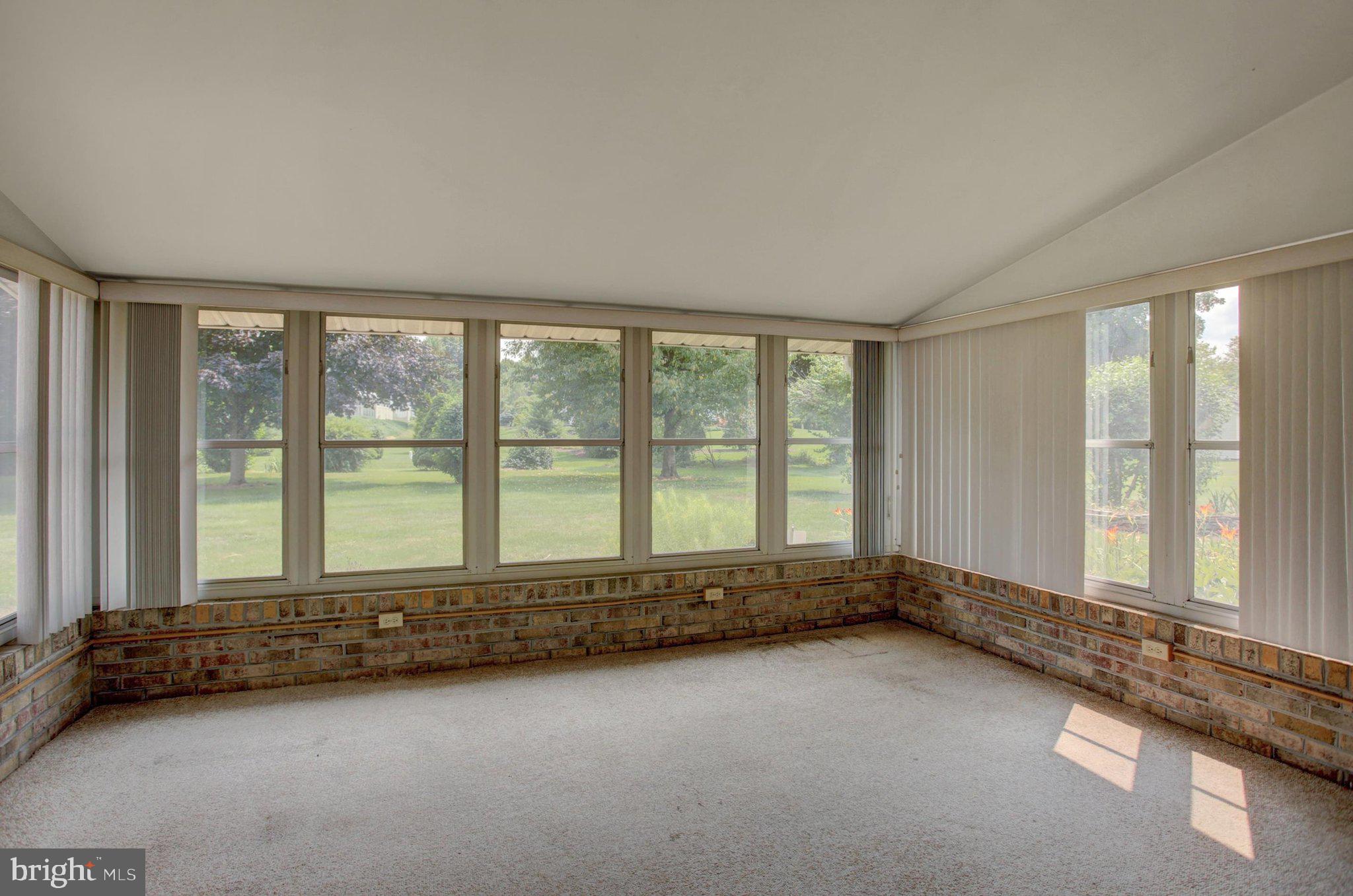 3580 Scotland Road Chambersburg, PA 17202 - Photo 34 of 48 sun room