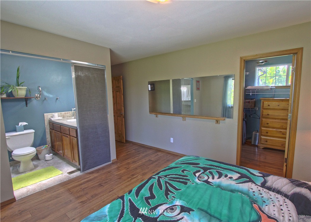 1427 231st Street Southeast Bothell, WA 98021 - Photo 11 of 25