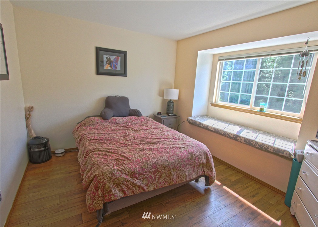 1427 231st Street Southeast Bothell, WA 98021 - Photo 13 of 25