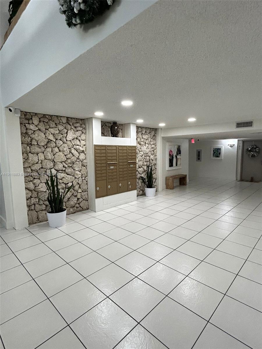 16200 Golf Club Road, Unit 106 Weston, FL 33326 - Photo 15 of 17 Gallery Image 15