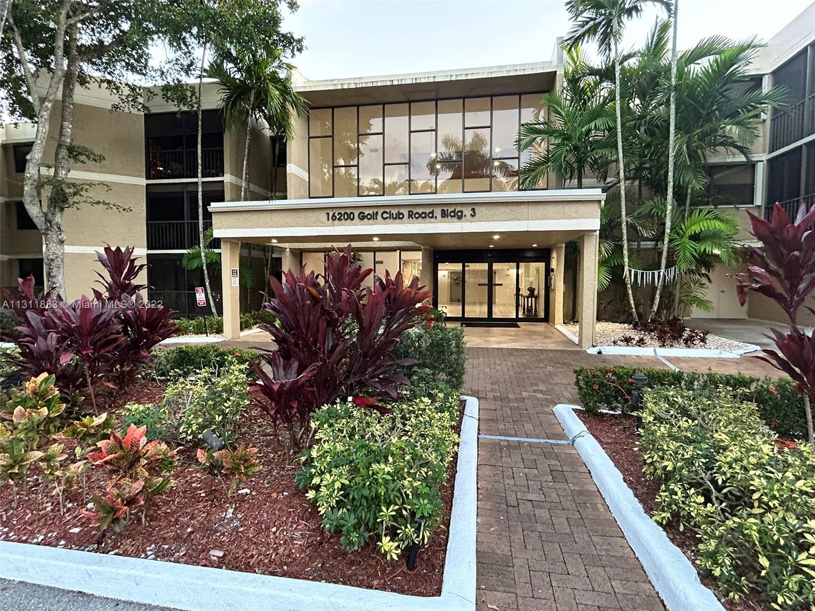 16200 Golf Club Road, Unit 106 Weston, FL 33326 - Photo 16 of 17 Gallery Image 16