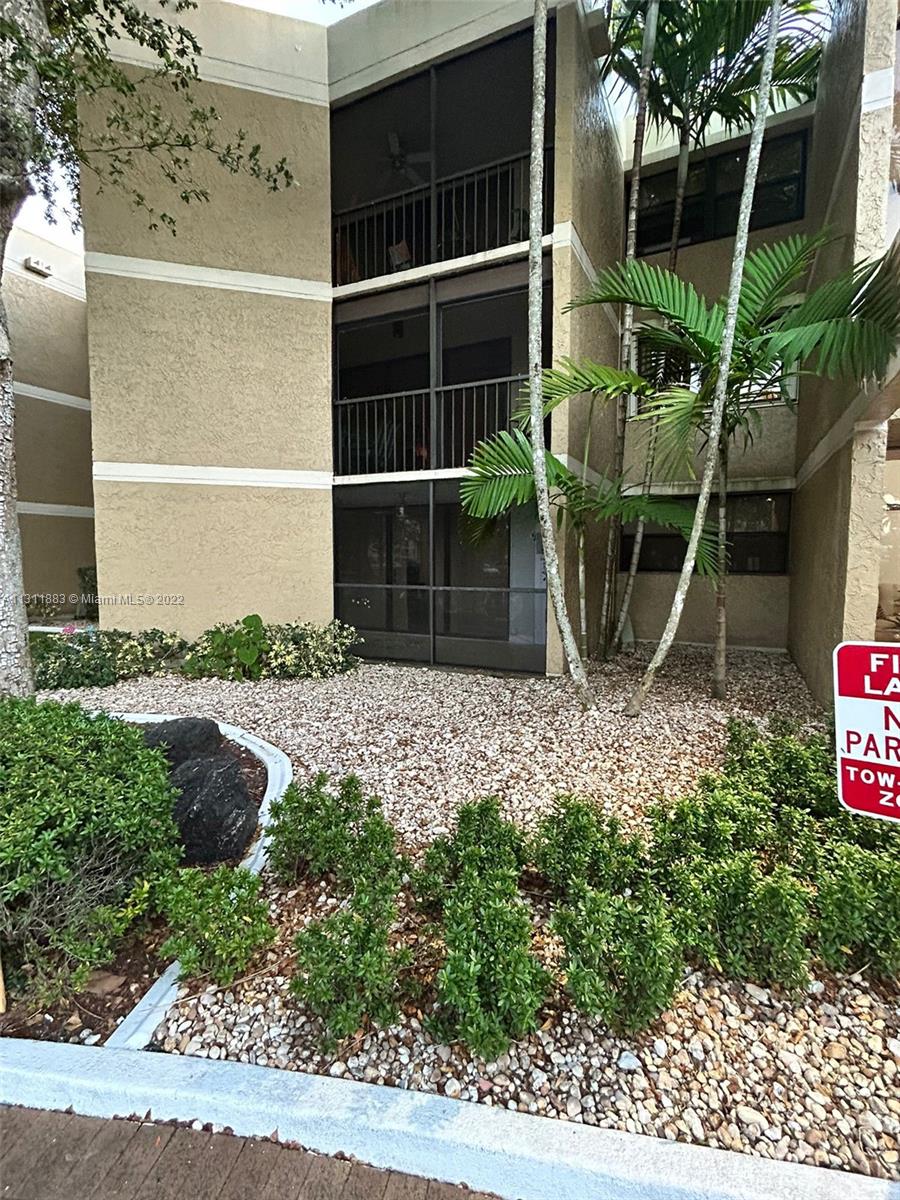 16200 Golf Club Road, Unit 106 Weston, FL 33326 - Photo 17 of 17 Gallery Image 17