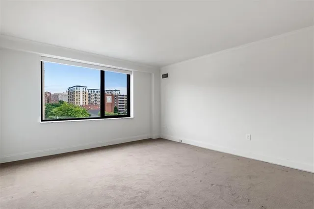 $325,000 | 154 North Bellefield Avenue, Unit 62, Pittsburgh, PA 15213