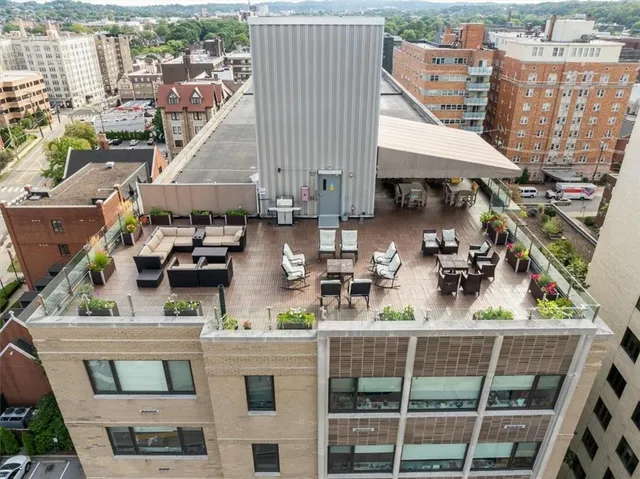 $325,000 | 154 North Bellefield Avenue, Unit 62, Pittsburgh, PA 15213