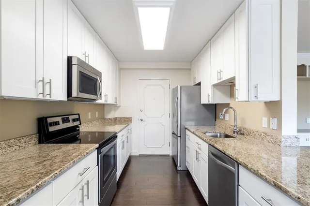 $325,000 | 154 North Bellefield Avenue, Unit 62, Pittsburgh, PA 15213