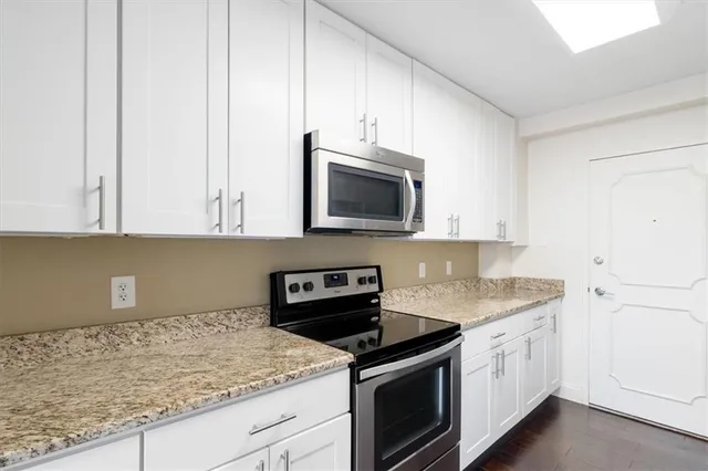 $325,000 | 154 North Bellefield Avenue, Unit 62, Pittsburgh, PA 15213