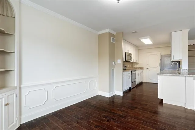 $325,000 | 154 North Bellefield Avenue, Unit 62, Pittsburgh, PA 15213