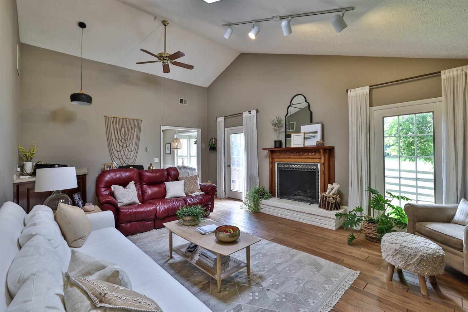 6480 Red Lion 5 Points Road Springboro, OH 45066 - Photo 10 of 40 Gallery Image 10